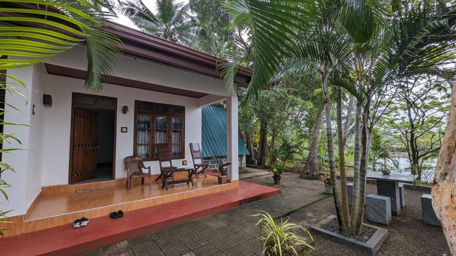 Lake Wind Habarana Habitación foto